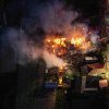 VIDEO Două case și două anexe gospodărești distruse într-un incendiu de proporții, în județul Covasna