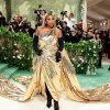 Serena Williams strălucește ca aurul la Gala Met 2024
