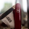 Briceagul elvețian va fi produs într-o variantă fără lamă pentru prima oară în istoria sa de 133 de ani