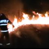 ISU Dâmbovița:  Focul scapt de sub control, poate provoca pagube materiale  și poate pune în pericol viețile