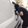 Cum a fost răpit bărbatul din București. Polițiștii au văzut imagini de pe camerele de supraveghere de la complexul rezidențial