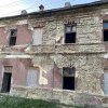 Descoperire înfiorătoare făcută într-o școală veche din Bistrița-Năsăud, în timpul renovării