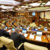 Parlamentul de la Chişinău a denunțat oficial „genocidul” rusesc din Ucraina. Partidele opoziţiei proruse au boicotat votul