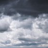 Cer noros și temperaturi moderate: Meteorologii anunță posibilitatea de ploi slabe pentru astăzi