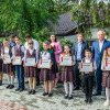 (foto) Igor Dodon, cu diplome pentru elevii de la Sadova și Căpriana, la ultimul sunet: „Viitorul țării noastre este în mâinile tinerilor”