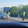 (video) Accident grav pe șoseaua Balcani. Un taxi s-a lovit violent cu un autocar: Unul dintre șoferi și un copil, trasportați la spital
