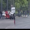 (video) Un tânăr de 18 ani a ajuns la spital, după ce motocicleta pe care o conducea s-a lovit cu un automobil, la Botanica