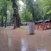 Parcul Central din Cluj-Napoca, inundat în urma ploii de vară. Orașul, sub cod portocaliu de furtună. FOTO