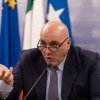 Ministrul italian al Apărării, transportat de urgență la spital, după ce a căzut în timpul unei ședințe