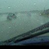 Vremea rea a făcut prăpăd în țară în ziua de Paști. Ploaie torențială cu grindină pe Autostrada București-Pitești