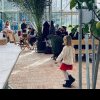 Un nou local atrage atenția clienților să-și țină copiii ”tot timpul așezați la masa lor”: După J’ai Bistrot, disputa s-a mutat în grădina Sera Eden din centrul Bucureștiului