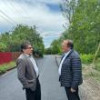 Flutur anunță că în Bălcăuți se asfaltează șase kilometri de drumuri și se ...