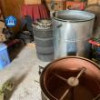 O minifabrică de alcool a fost descoperită de polițiștii din Vatra Dornei