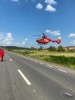 Un bărbat de 43 de ani, rănit într-un accident, a fost dus la spital cu elicopterul