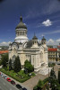 VIDEO Catedrala Ortodoxă din Cluj-Napoca a fost vandalizată: Pe zidurile interioare au fost scrijelite zeci de nume
