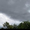 Atenționare meteo Cod Galben de furtună în Alba și alte zone din țară. Averse, vijelii, descărcări electrice, grindină