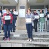 FOTO: Protest la Serviciul Județean Alba al Arhivelor Naționale. Angajații au intrat în grevă timp de o oră