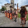 FOTO VIDEO: Au reînceput spectacolele cu romani, daci și gladiatori la Alba Iulia. Multe surprize în noul sezon al Gărzii Romane