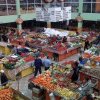 Se schimbă regulile pentru ţăranii care îşi vând produsele la piață. Etichete pentru fructe şi legume, ca la supermarket