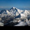 Un alpinist român, găsit mort pe Everest, la peste 7.000 de metri altitudine