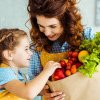 La ce trebuie să fii atent dacă cumperi legume și fructe, de la piață sau de la magazin