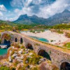 Țara din Europa care atrage din ce în ce mai mulți turiști: Albania se promovează la târguri și în reviste de specialitate