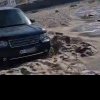 Aventura pe nisipul de la Eforie Nord, judetul Constanta, continua. O alta masina impotmolita pe plaja(FOTO+VIDEO)
