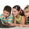 Ministerul Educației, lege privind accesul copiilor la tehnologie: În ce condiții cei mici au voie la dispozitive
