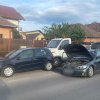 Accident cu 4 mașini pe strada Branului din Cluj-Napoca! O femeie a fost transportată la spital