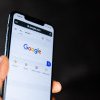 Google vrea să asculte telefoanele utilizatorilor! Cum motivează compania anunțul