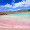 Plaja roz între apele turcoaz - unul dintre cele mai fotografiate locuri din lume! Destinația este vizitată anual de mii de români -FOTO