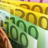 Moneda națională s-a apreciat, luni, până la 4,9761 lei, în raport cu euro. Depreciere mare, față de CHF