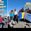 FOTO! Polițist băcăuan, ghid pentru un grup de 23 de români care au urcat pe Muntele Kilimanjaro