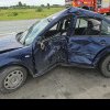Accident grav: Un şofer care nu a acordat prioritate a murit după ce mașina pe care o conducea a fost izbită de o motocicletă
