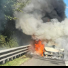 Un autoturism a luat foc în mers, pe autostrada Bucureşti-Piteşti. Şoferul şi pasagerii au reuşit să iasă teferi din maşină 