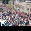 Zeci de mii de maghiari au ieșit în stradă pentru a-l susţine pe premierul Viktor Orban, înainte de votul pentru UE