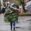 Meteorologii anunță ploi torențiale în România: cod galben de furtuni cu grindină, descărcări electrice și intensificări ale vântului