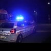 O mașină scăpată de sub control s-a izbit violent de un copac! Un tânăr șofer din Târgoviște a fost transportat la spital