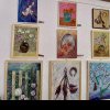 Zilele Județului Dâmbovița. Artiști cu vârste între 6 și 72 de ani au expus la Galeria Framing Art