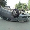 Accident rutier pe DN1: Șofer din Ocna Mureș, băut la volan a intrat în coliziune cu un parapet, apoi mașina s-a răsturnat. Ce alcoolemie avea bărbatul