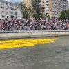 10 000 de rățuște galbene s-au întrecut pe Someș în cea mai distractivă cursă de Ziua Copilului VIDEO FOTO